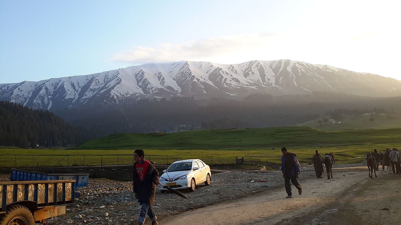 Gulmarg Tourism in Kashmir