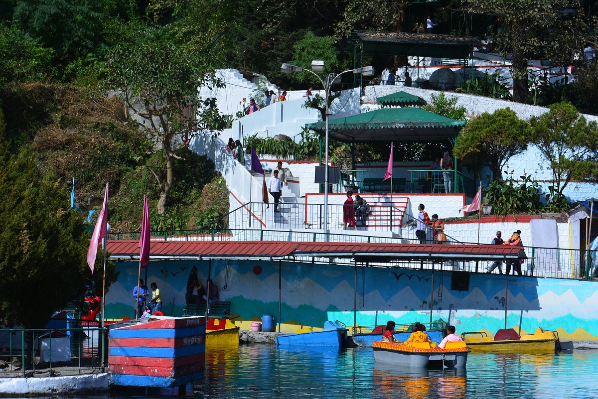 Mussoorie lake