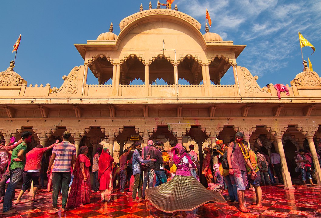 Barsana Shri Radha Rani Temple Mathura Timings History Entry Fee 