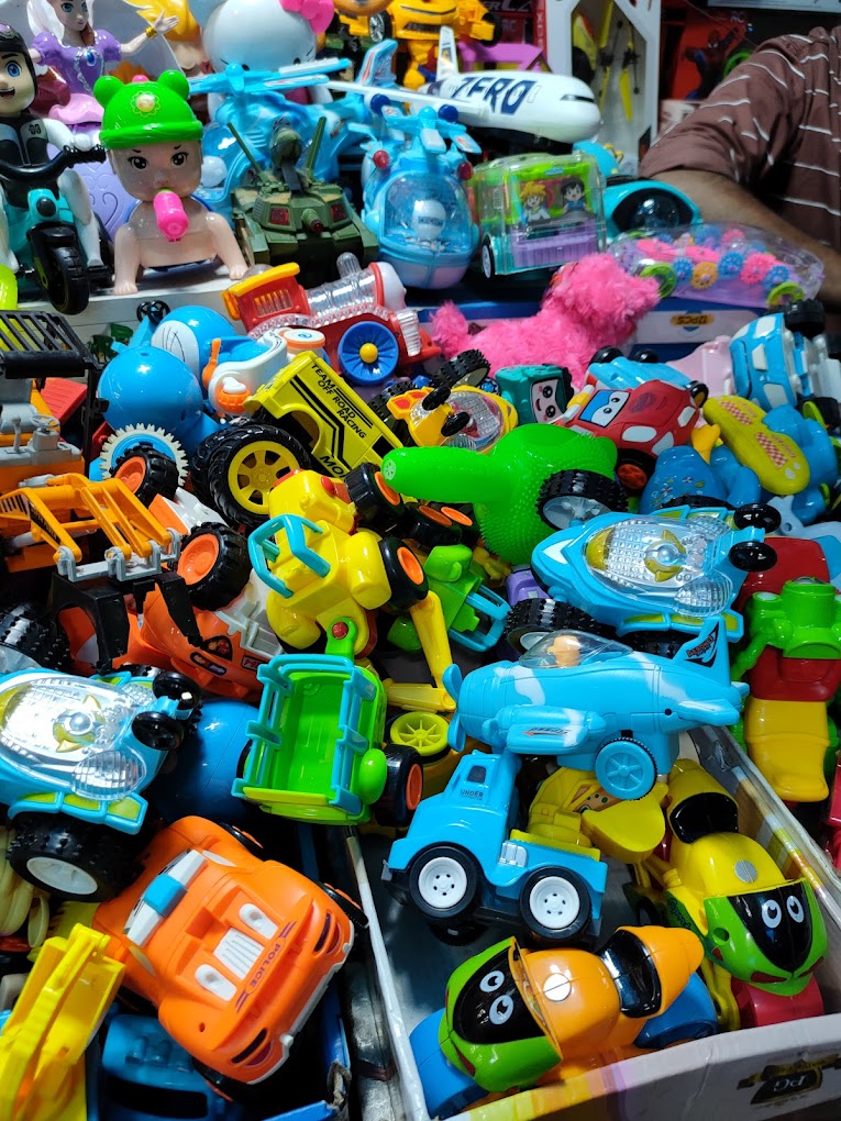 toy market