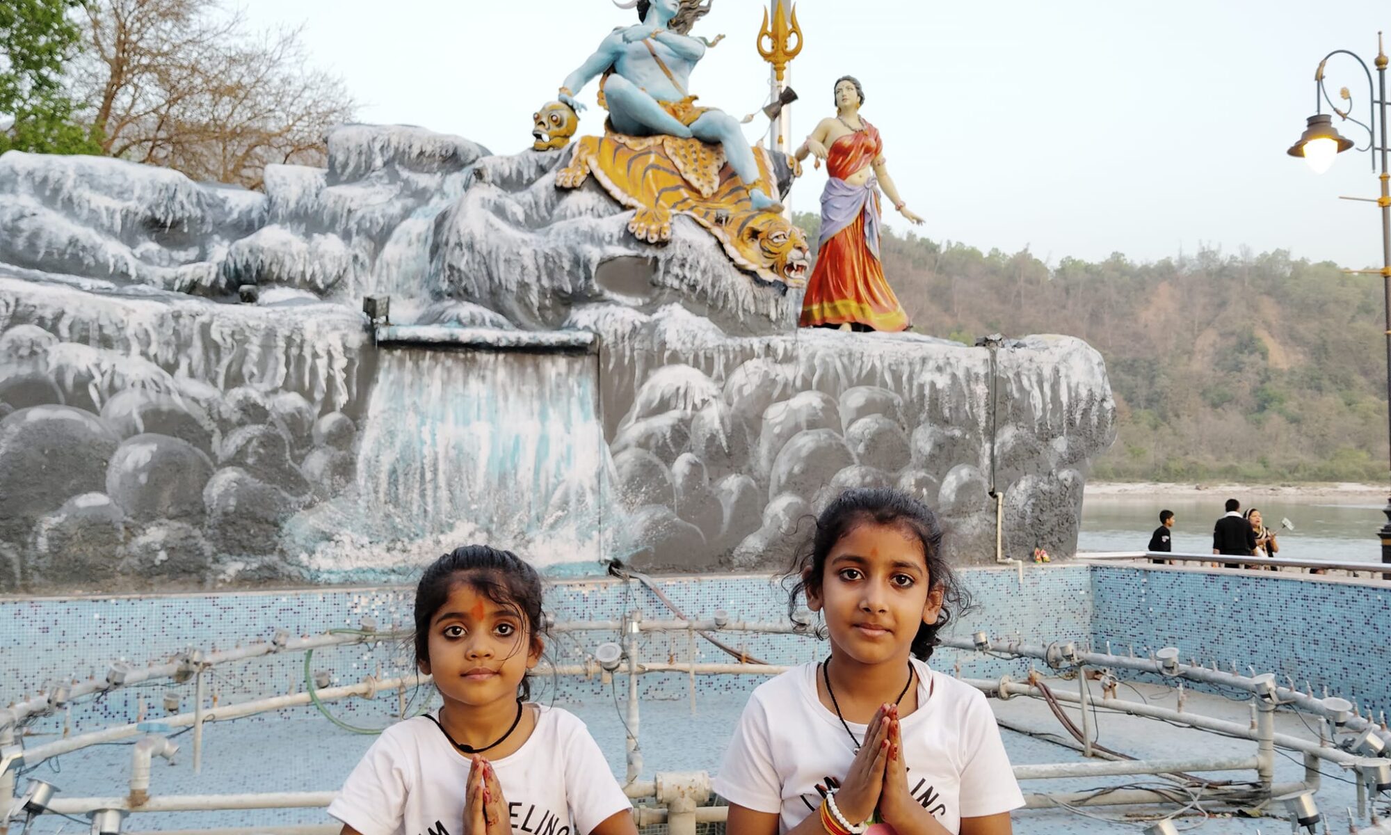 Triveni Ghat Statue of Devo Ke Dev Mahadev and our Mata Parvati