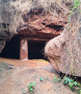 Lamgau Caves
